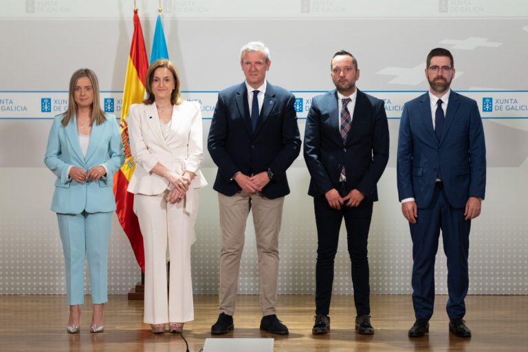 Rueda preside la toma de posesión de tres secretarios xerais de la Consellería de Promoción do Emprego e Igualdade