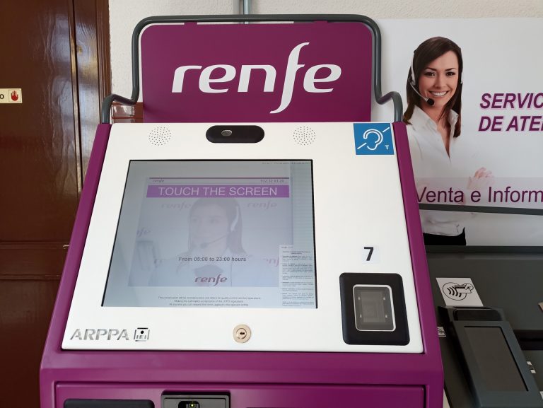 Renfe prestará atención remota en más de una decena de estaciones sin personal en Galicia