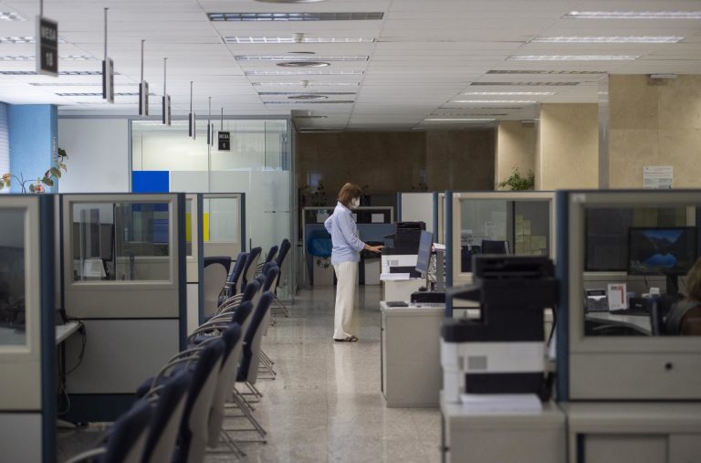 El Gobierno aprueba una oferta ordinaria récord de empleo público de casi 40.000 plazas para este año