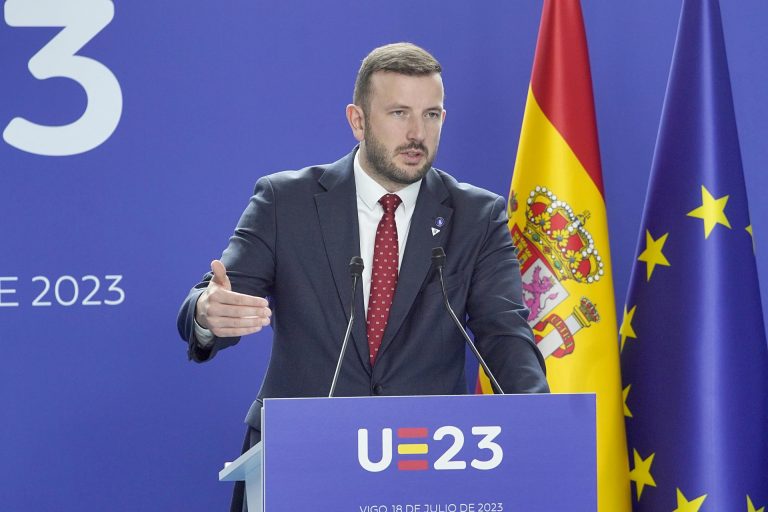 Pesca.- Bruselas no prevé crear un fondo para financiar buques y pide al sector que «haga suya» la transición energética