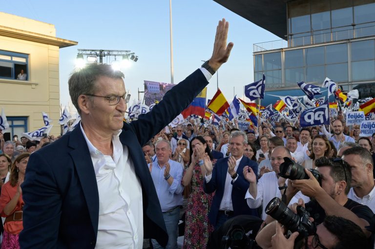 23J.- Feijóo cierra campaña poniendo por «testigo» su labor en Galicia para ser un «presidente de fiar» de toda España