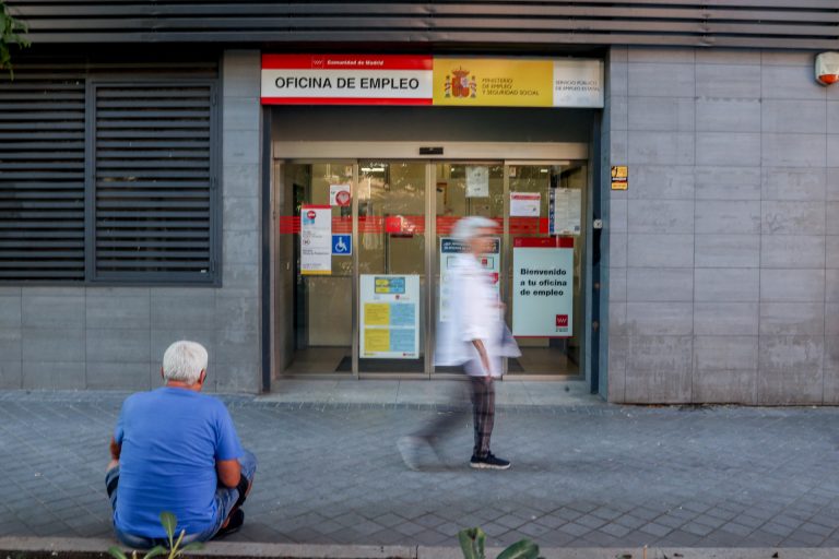Galicia, tercera comunidad española donde más baja el paro en julio, solo por detrás de Andalucía y Madrid