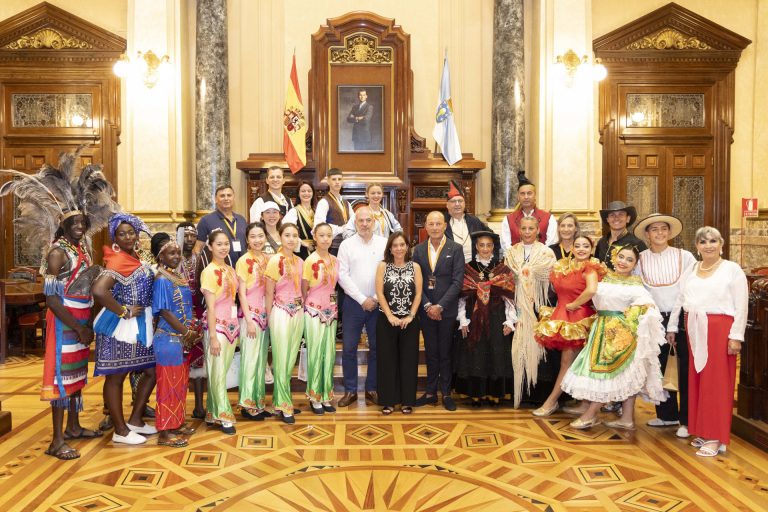 Agrupaciones de Taiwán, Kenia, Colombia y Serbia participan en el Festival de Folclore de A Coruña