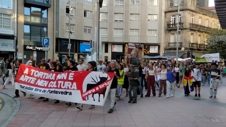Touradas Fóra de Pontevedra estará «alerta» ante las medidas del nuevo gobierno de la Diputación
