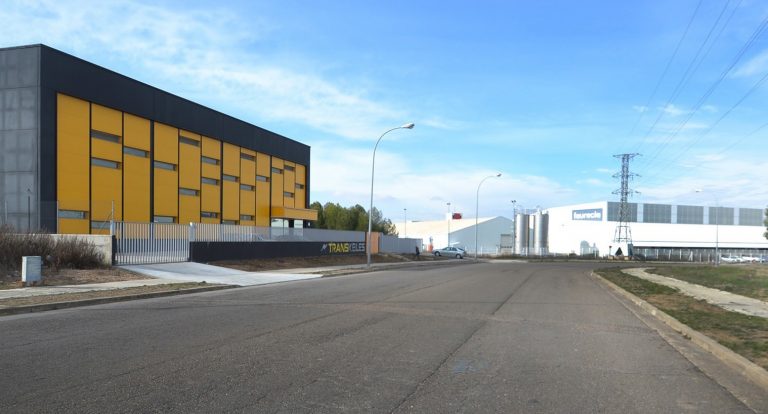La industria recorta sus ventas un 10,9% en junio en Galicia