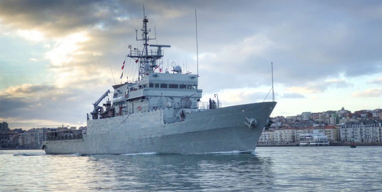 El patrullero de altura ‘Atalaya’ recala en A Coruña con motivo de la Tall Ship Races 2023