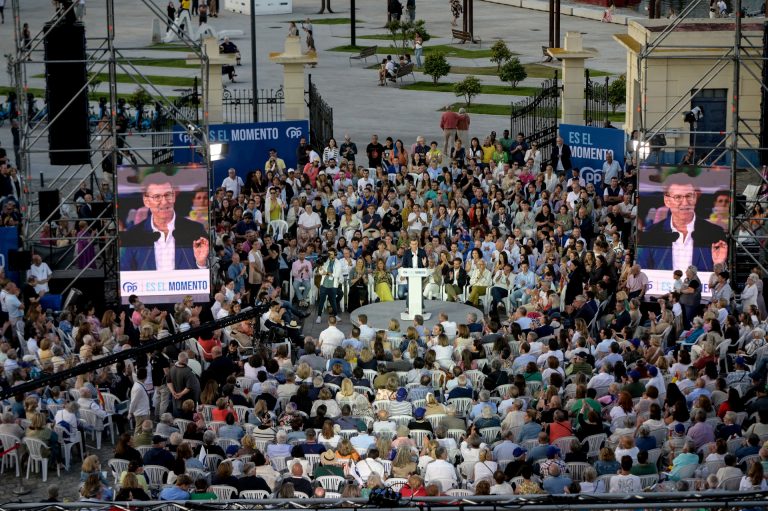 ‘Barones’ arroparán a Feijóo en el acto de Soutomaior del domingo, al que está invitada la plana mayor del partido