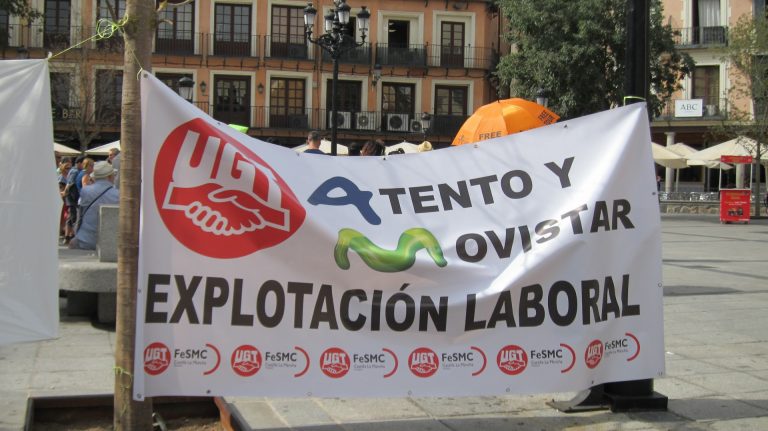 Trabajadoras de Atento convocan una jornada de paro el día 8 en A Coruña tras cinco nuevos despidos