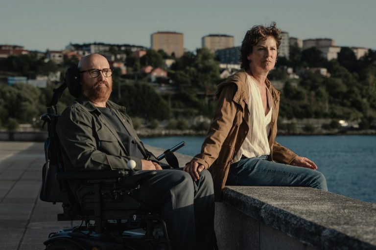 Arranca el rodaje en Galicia de la tercera temporada de la serie Rapa, con Javier Cámara y Mónica López