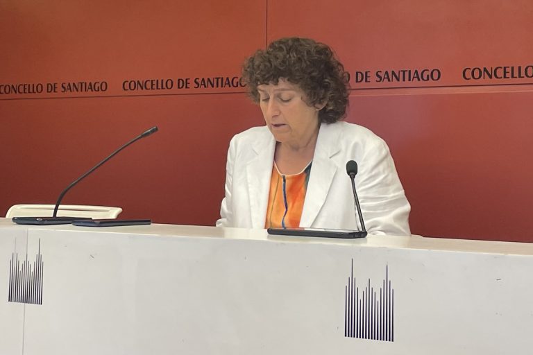 La alcaldesa de Santiago ve la ciudad «perfectamente preparada» para la reunión de Ecofin esta semana