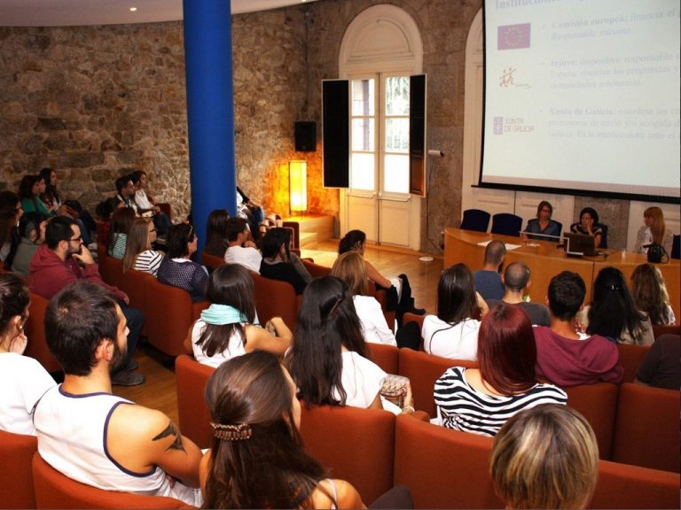 La Diputación de A Coruña y la Fundación Paideia colaboran en un programa de voluntariado social en países europeos