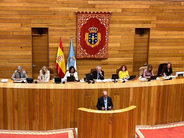 Pleno.- PPdeG y PSdeG se niegan a corregir los errores en el Himno de Galicia a través de una iniciativa popular