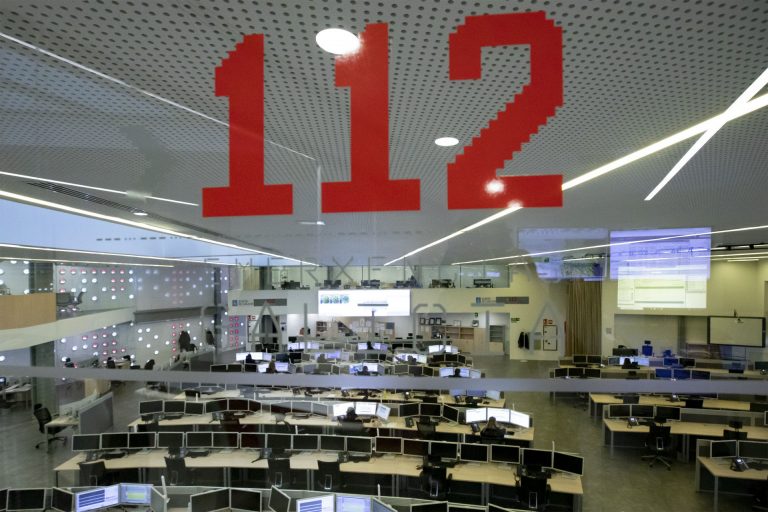 Una salida de vía en Pontedeume (A Coruña) deja cinco personas heridas
