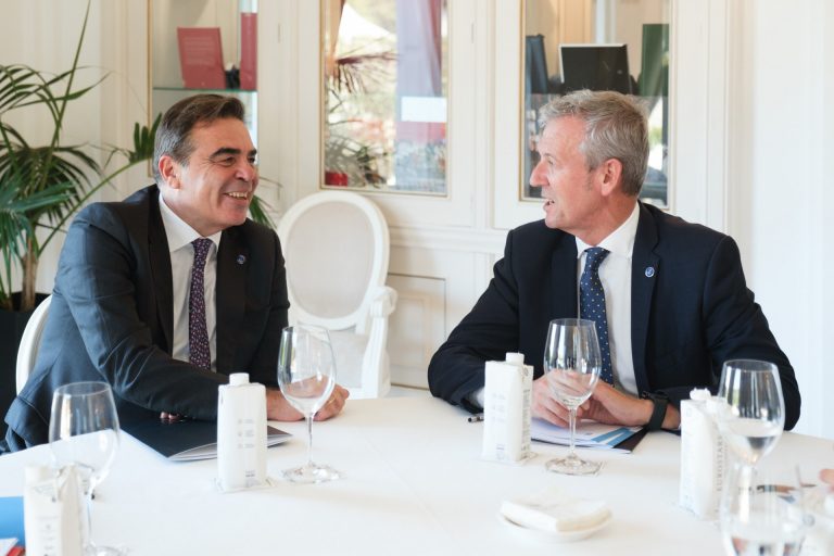 Rueda traslada a la Comisión Europea la necesidad de que los fondos europeos lleguen «cuanto antes» a sus destinatarios