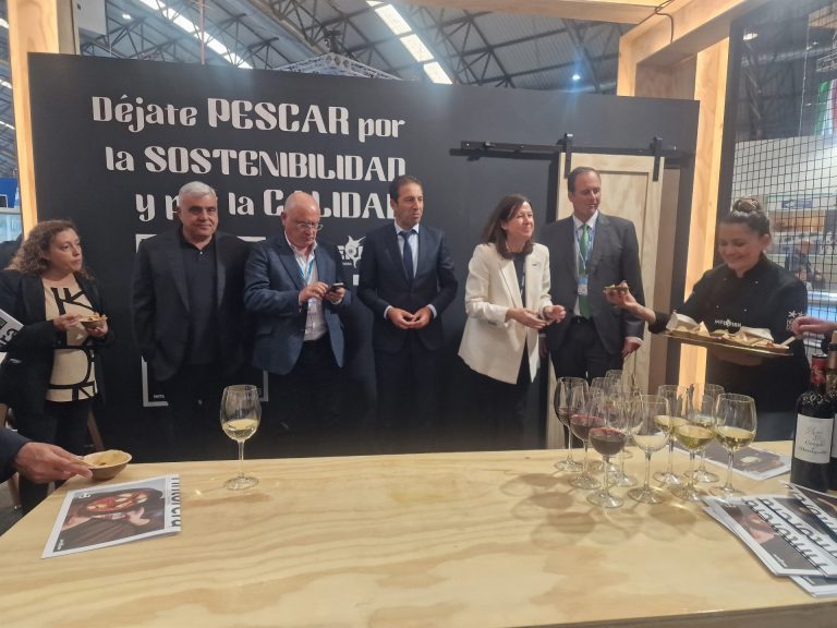 Pesca.- La Xunta «peleará» en Bruselas las normas que legislan «en contra» del sector y promocionará productos del mar
