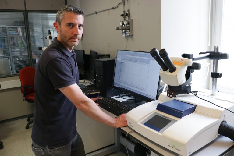 Un científico de la UDC recibe financiación europea para una investigación sobre electrónica orgánica