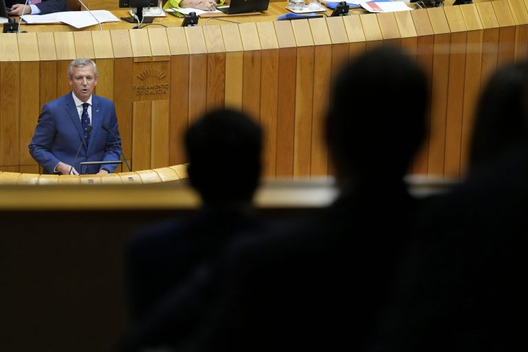 DEA.- La Xunta relajará trámites para proyectos de más de 2 millones y creará un fondo público-privado de 300 millones