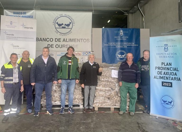 La Diputación de Ourense dona 10.000 kilos de patatas al Banco de Alimentos