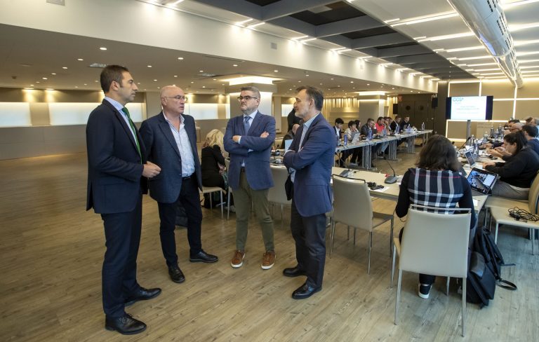 Pesca.- El Consejo Consultivo para las Aguas Sur Occidentales trabaja en Santiago en dictámenes para elevar a Bruselas