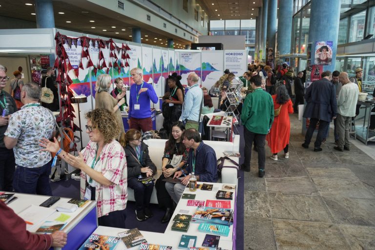 Más de 250 puestos presentan en A Coruña en el evento Womex las propuestas en músicas del mundo