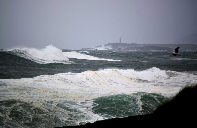 La Xunta activa una alerta naranja por el temporal costero que afectará a la provincia de A Coruña