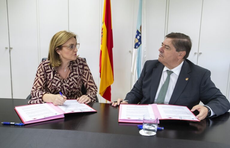 La Xunta y la Universidade de A Coruña firman un convenio dotado con 20.000 euros para fomentar el emprendimiento