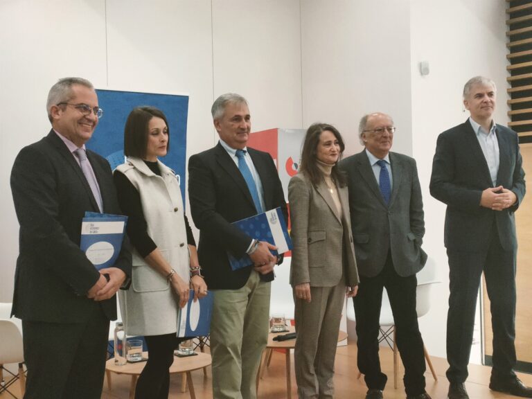 Foro Económico de Galicia confirma ralentización de crecimiento y persistencia de baja productividad entre abril y junio