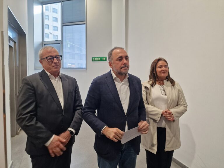 El Sergas invertirá 2,2 millones en las unidades de reproducción asistida y busca hueco en el Meixoeiro para la de Vigo