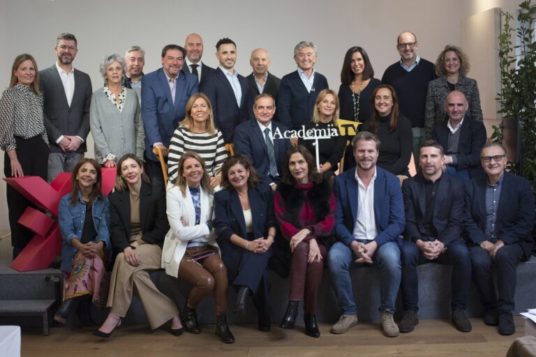 ‘Xente marabillosa’ recibe el Premio Iris al Mejor Programa Comarcal concedido por la Academia de Televisión