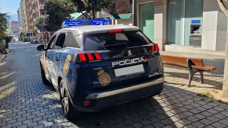 Detenido uno de los hombres que el martes atracaron una sucursal bancaria en Vigo de la que se llevaron unos 3.000 euros