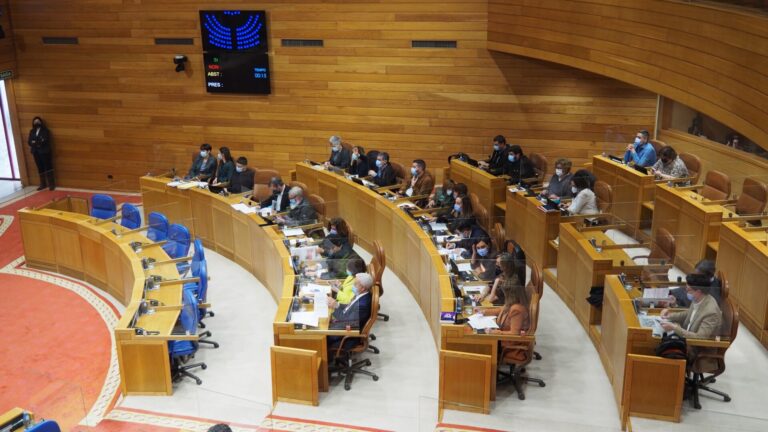 El PP gallego atribuye la «crispación» a Sánchez y la oposición le pide que asuma «el resultado de las urnas»
