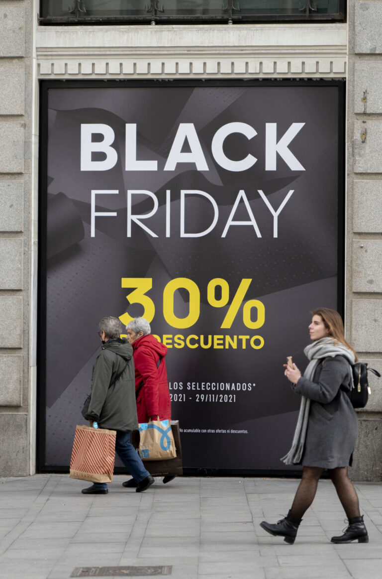 El gasto medio previsto en Galicia durante este Black Friday alcanzará los 275 euros, según el Observatorio Cetelem
