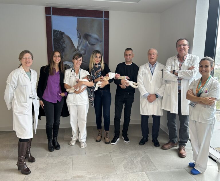 Gabriel, Alanna y Artai, los segundos hermanos trillizos que nacen este año en el Álvaro Cunqueiro de Vigo