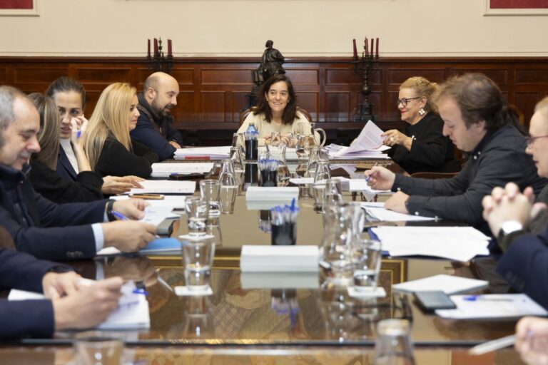 El Ayuntamiento de A Coruña aprueba una nueva convocatoria del programa ‘Talón Restaurante’