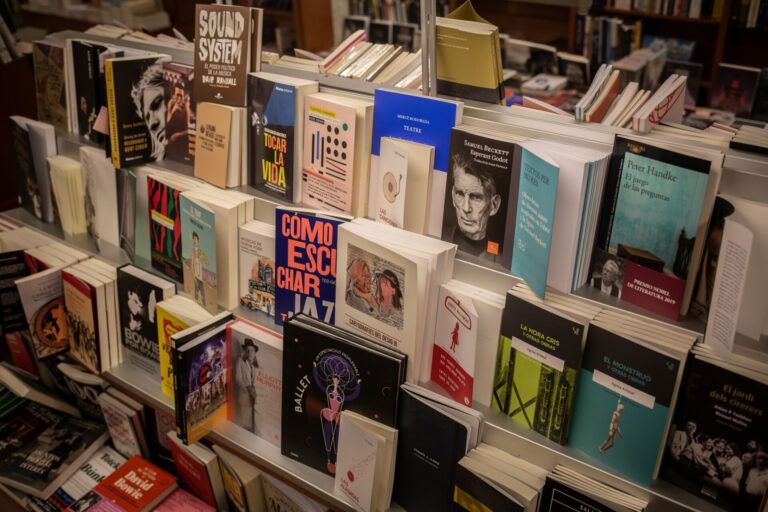 Las ventas en ferias de libro aumentan en Galicia, según la Federación de Librerías