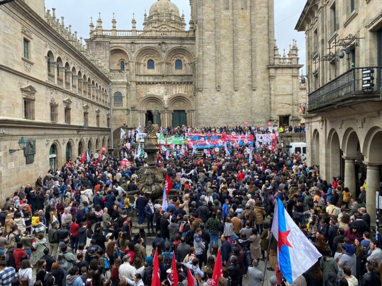 Nueva huelga este martes contra el acuerdo de ratios en la educación gallega, pero los centros deberán abrir igualmente