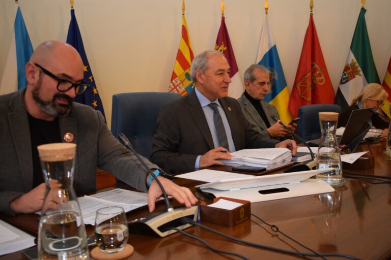La Diputación de Lugo dispondrá en 2024 de un presupuesto de 116 millones, centrado en promover «más servicios públicos»