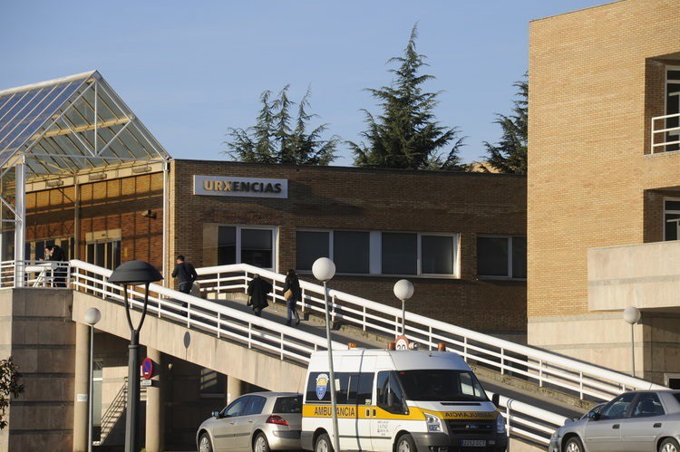 Satse critica que dos enfermeras del Hospital de Verín (Ourense) pasarán de Urgencias a hacer traslados en ambulancias