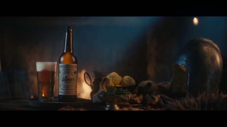 Estrella Galicia lanza su nueva edición especial ‘La de Hierbas’, inspirada en la tradición cervecera medieval
