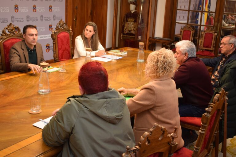 La Diputación de Lugo traslada a la Plataforma Pro Residencia de Becerreá su «voluntad» de abrir el centro cuanto antes