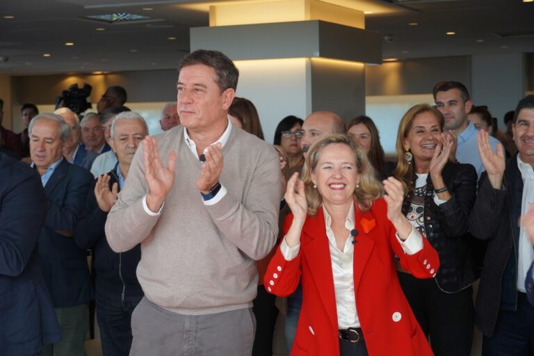 Besteiro ve la elección de la gallega Nadia Calviño para el BEI como «un respaldo a la política económica» del PSOE