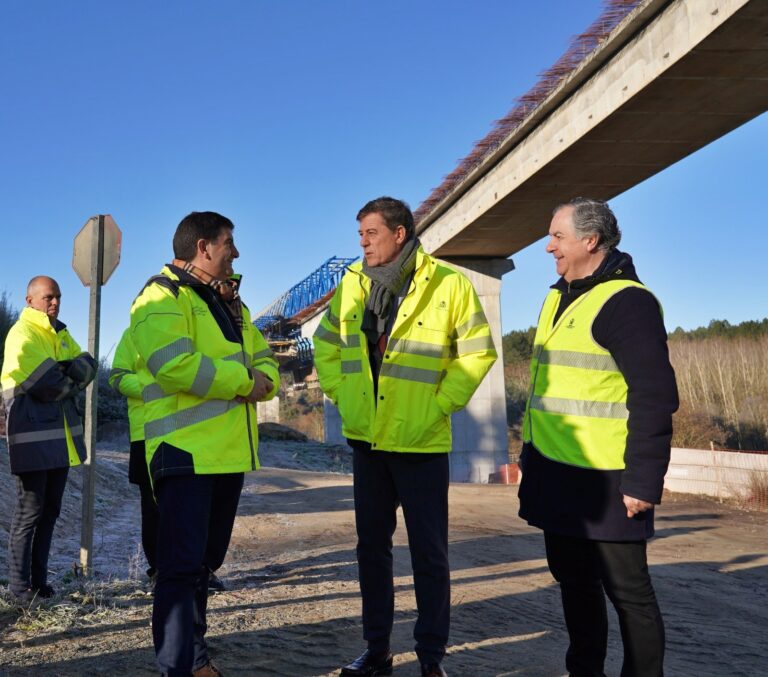 Besteiro asegura que la autovía Lugo-Santiago marcará un «antes y un después» en la conexión de la Galicia interior