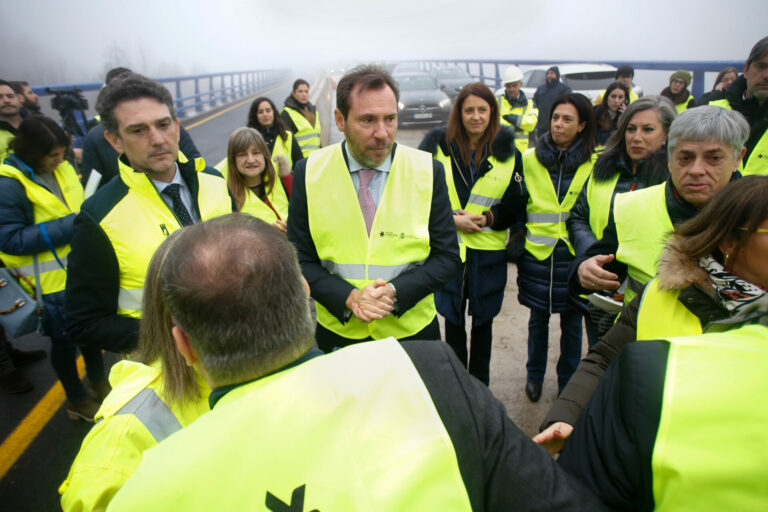 Puente ve «naturales» y «positivos» el nombramiento de Cuerpo y la promoción de Montero en el Ejecutivo de Sánchez
