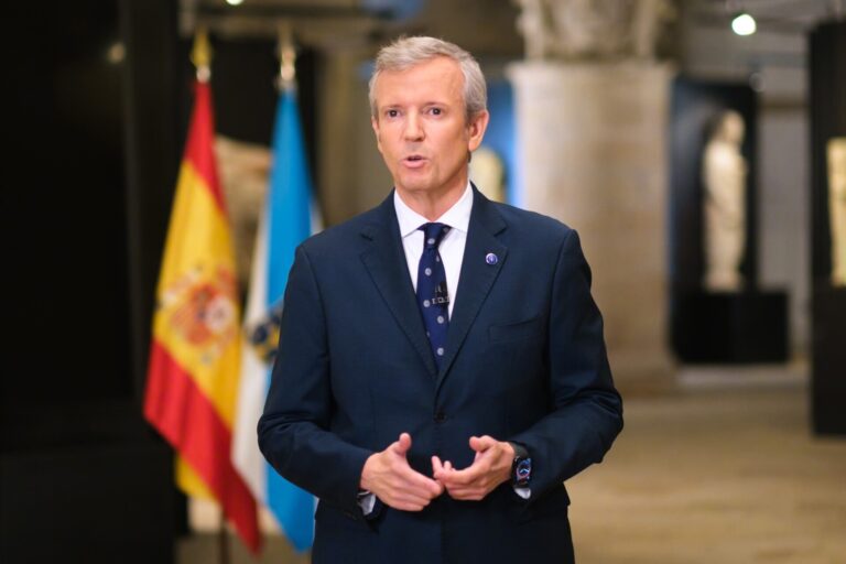 Rueda insta a «defender cada día» el rumbo de Galicia frente a los «riesgos que amenazan el marco constitucional»