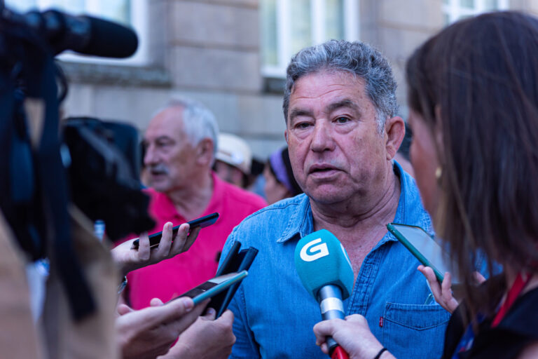 El alcalde de Pontevedra hace un llamamiento a PP y PSOE para que «garanticen la gobernabilidad»