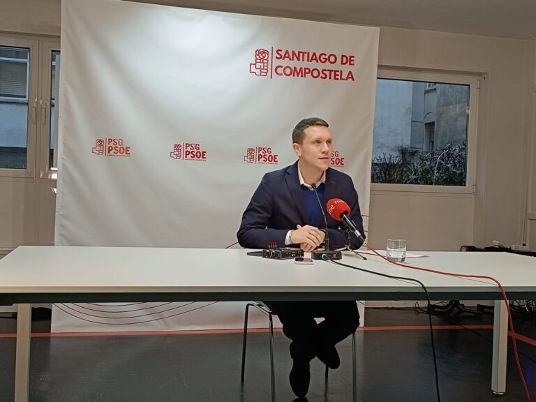 18F.- El PSOE compostelano dice que el «bus del PP» arranca «desinflando a Rueda» tras la renuncia de un candidato
