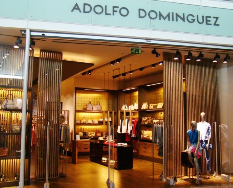 Adolfo Domínguez aumenta un 27% sus pérdidas entre marzo y noviembre, pese a elevar un 13,2% sus ventas