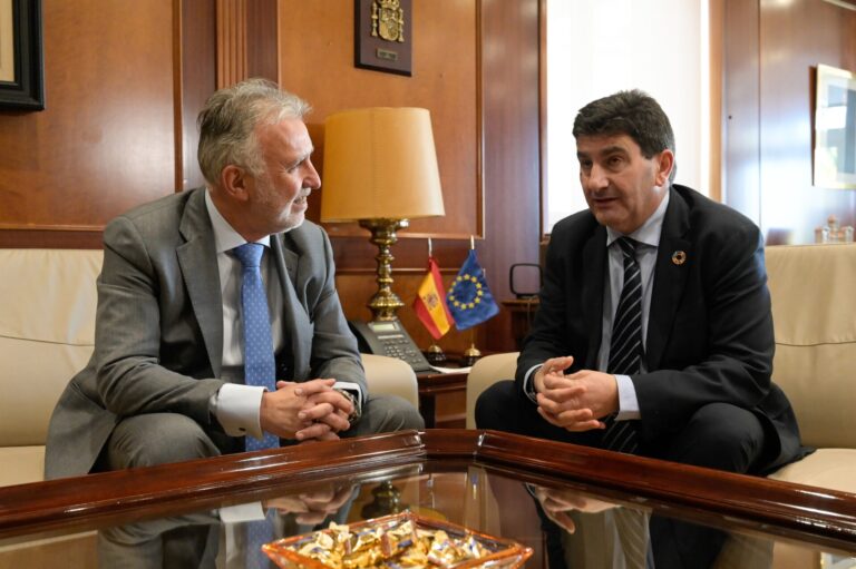 El ministro de Política Territorial emplaza al consenso para aprobar los PGE: «Es importante para Galicia»