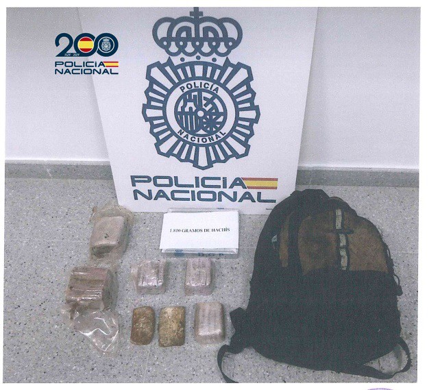 Detenidas cuatro personas en la desarticulación de un punto de venta de droga en Vilagarcía (Pontevedra)