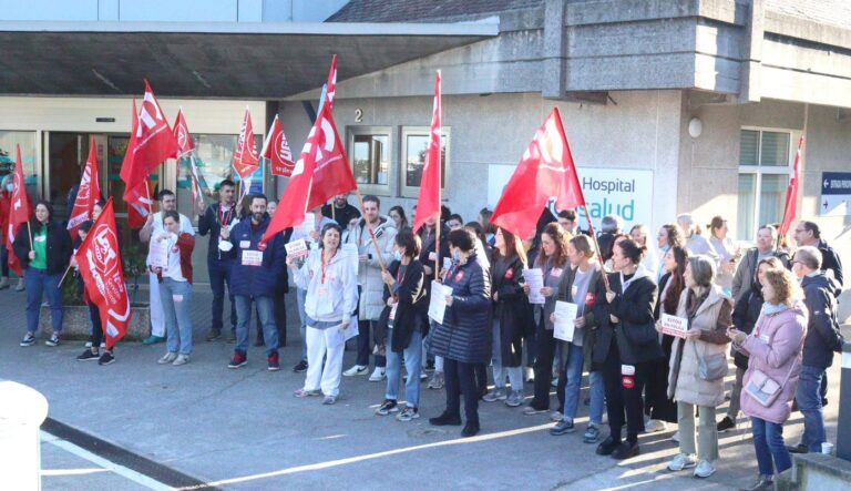 Trabajadores de la sanidad privada se concentran en la provincia de A Coruña para demandar «un convenio digno»